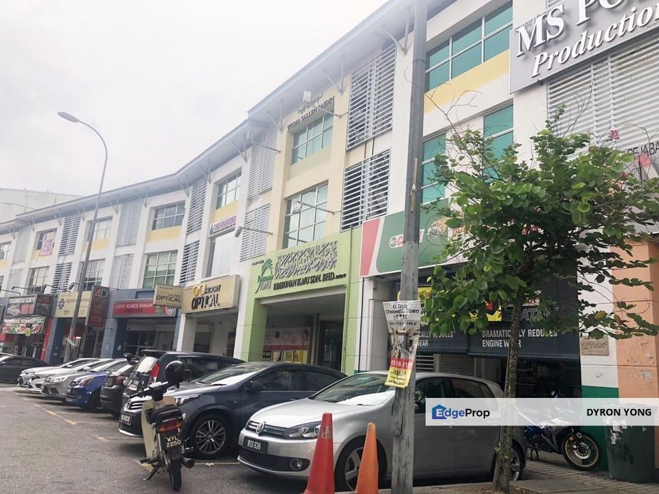 Bandar Sri Permaisuri, Dataran Dwitasik, Cheras, Jalan Dwitasik, Taman Midah, Bandar Tun Razak, Taman Pertama, Taman Connaught, Taman Segar, Kuala Lumpur, Cheras