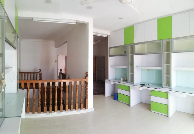 Bandar Tun Hussein Onn