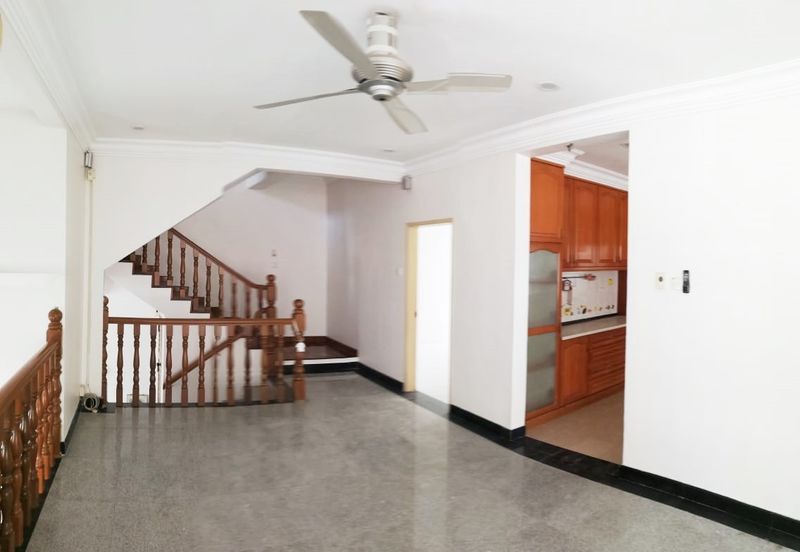 Bandar Tun Hussein Onn