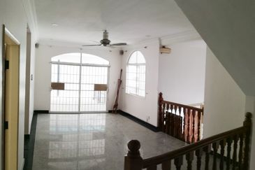 Bandar Tun Hussein Onn