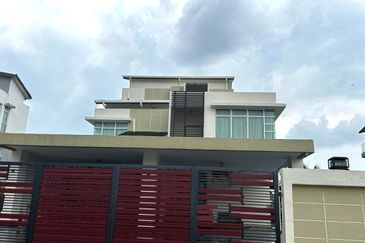 Avenue 6, Bandar Tun Hussein Onn, Cheras