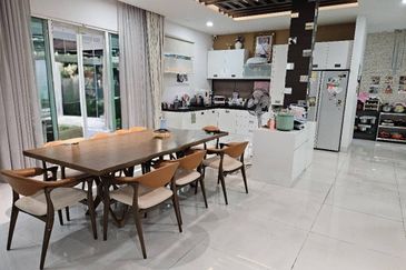 Bandar Tun Hussein Onn