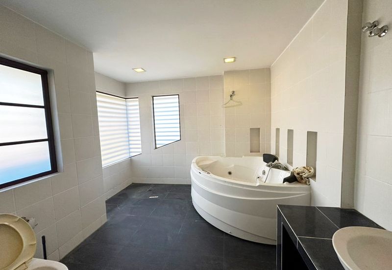 Suadamai, Bandar Tun Hussein Onn