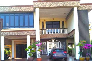 Jalan Suasana, Bandar Tun Hussein Onn