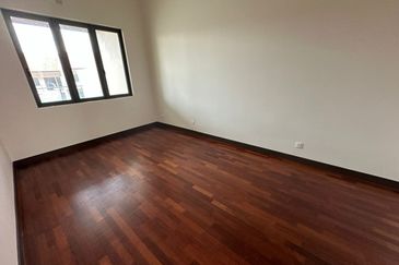 Tiara Hills, Taman Taynton View