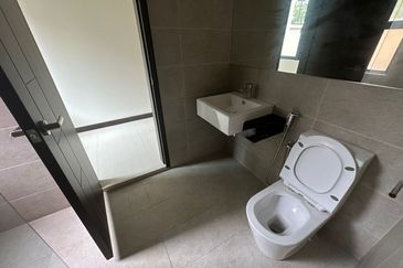 Tiara Hills, Taman Taynton View