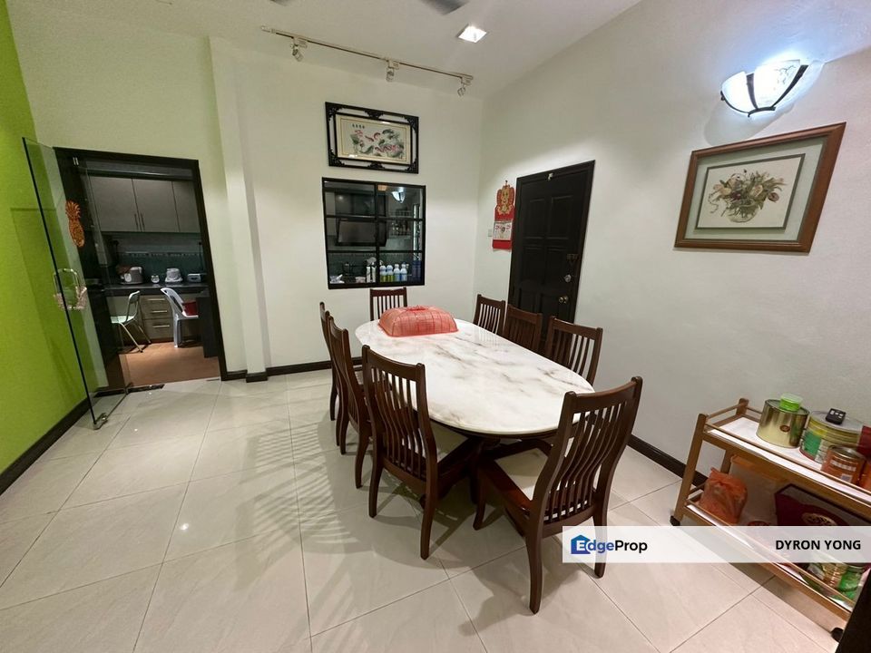 Bali Residence, CORNER, Taman Segar Perdana, Cheras, Selangor, Cheras