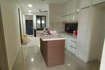 Pearl Residence, CORNER, Bandar Mahkota Cheras