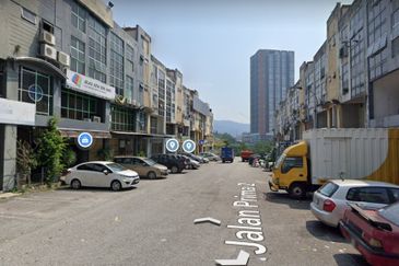 Taman Rasa Sayang Cheras Shop for Sale