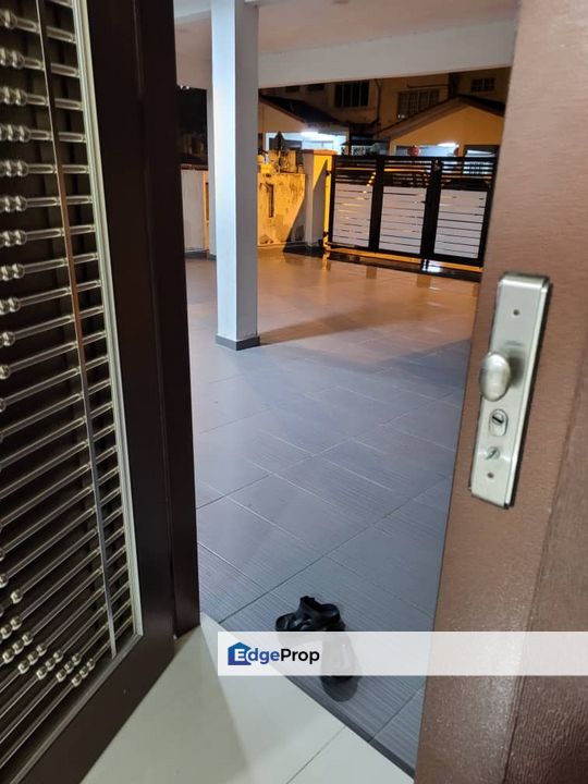 3 Storey Corner House for Sale Taman Cheras Prima , Selangor, Kajang