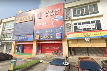 3 Storey Shop for Sale Pusat Perniagaan Bukit Raja 