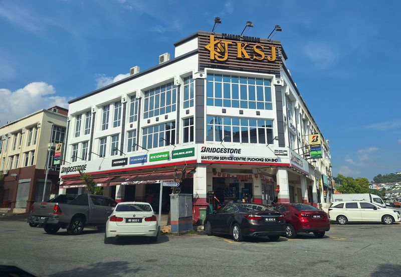 Jalan Kenari, Bandar Puchong Jaya