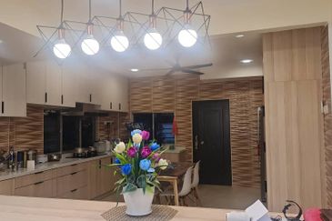 Taman Tasik Semenyih (Lake Residence)