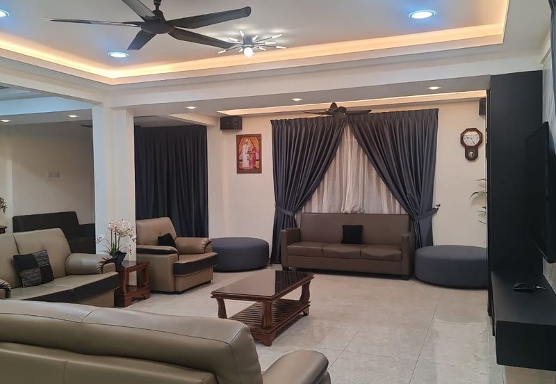 Taman Tasik Semenyih (Lake Residence)