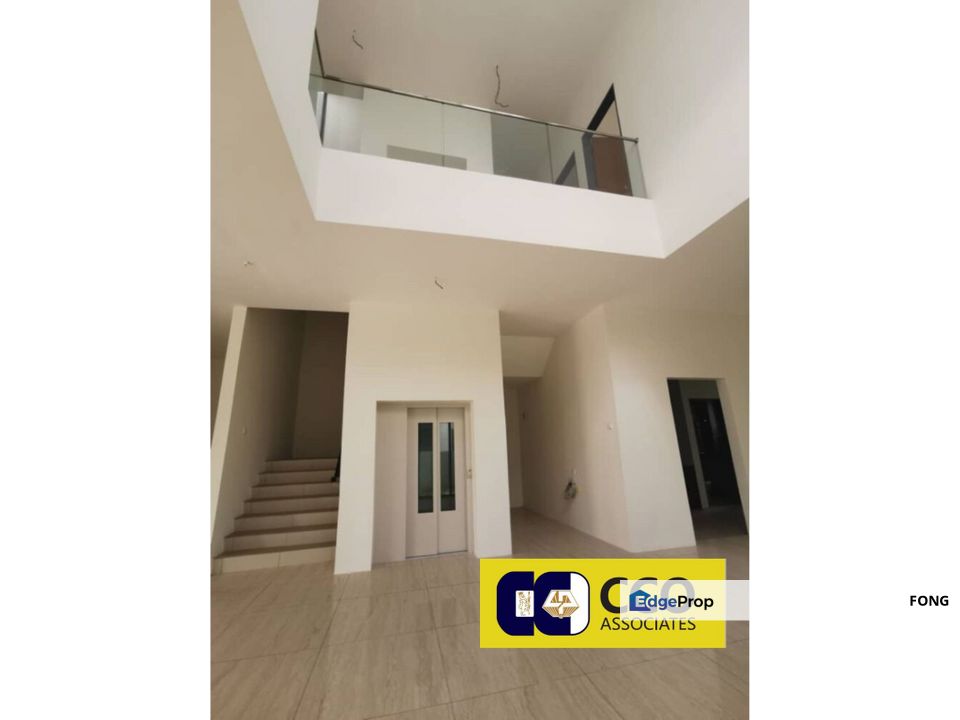 Jalan Golf Tropika, Perak Turf Club Ipoh - FREEHOLD 3 Storey Semi-D with Lift , Perak, Kinta