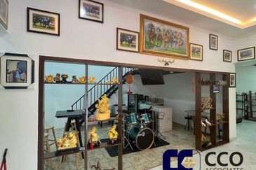 Jalan Raja Dihilir, Ipoh - FREEHOLD Super Spacious 1-Storey Bungalow House (For Sale)