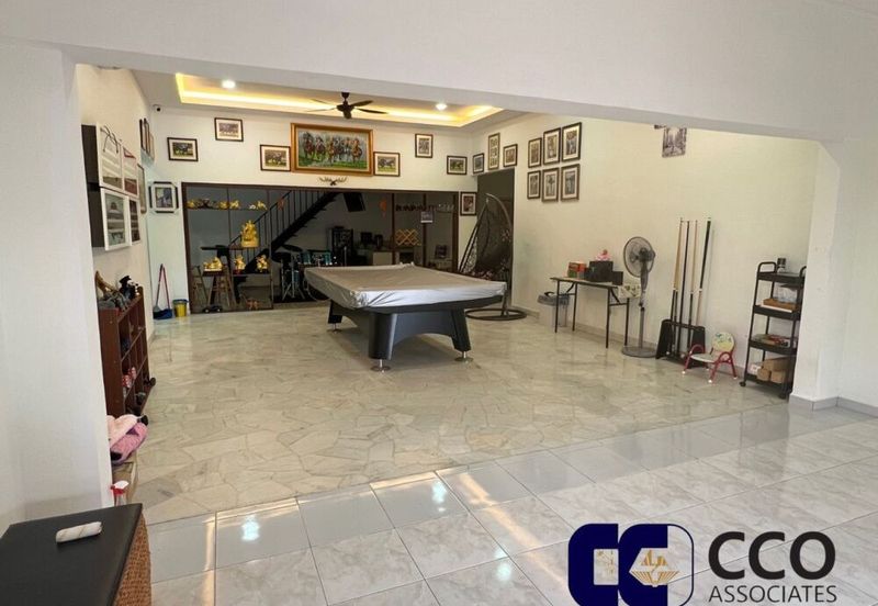 Jalan Raja Dihilir, Ipoh - FREEHOLD Super Spacious 1-Storey Bungalow House (For Sale)