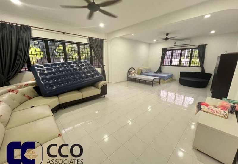 Jalan Raja Dihilir, Ipoh - FREEHOLD Super Spacious 1-Storey Bungalow House (For Sale)