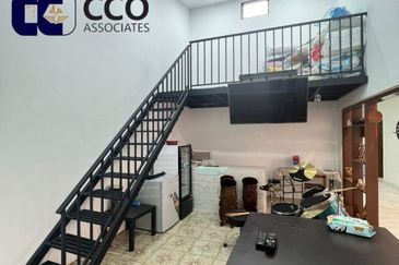 Jalan Raja Dihilir, Ipoh - FREEHOLD Super Spacious 1-Storey Bungalow House (For Sale)