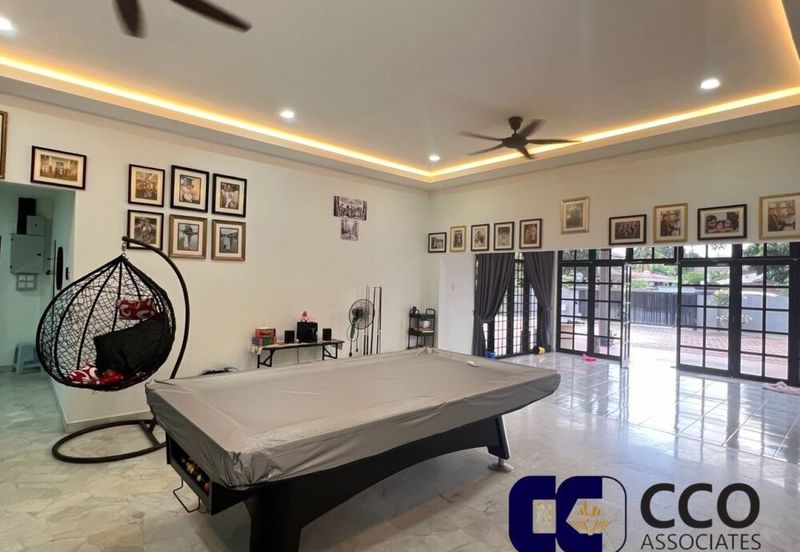 Jalan Raja Dihilir, Ipoh - FREEHOLD Super Spacious 1-Storey Bungalow House (For Sale)