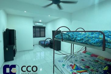 Jalan Raja Dihilir, Ipoh - FREEHOLD Super Spacious 1-Storey Bungalow House (For Sale)