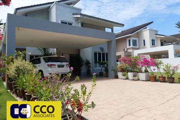 Park Lane Residences Klebang, Ipoh -  FREEHOLD Very Well Maintained & Move In Condition 2-Storey Bungalow House