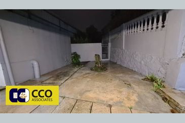 Taman Kampar, Ipoh Town - Good & Move In Condition 2-Storey Semi D House (For Sale)