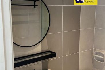 Upper East @ Tiger Lane