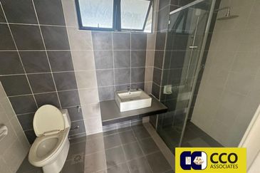 Upper East @ Tiger Lane