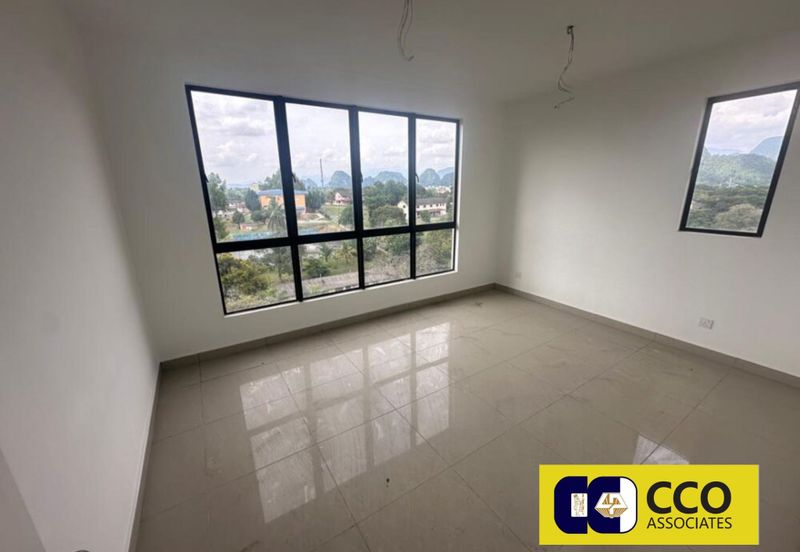 Upper East @ Tiger Lane