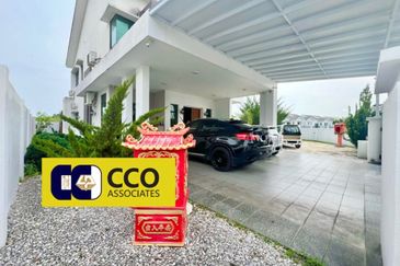 Panorama Lapangan Akasia @ Botani