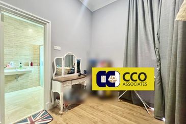 Panorama Lapangan Akasia @ Botani