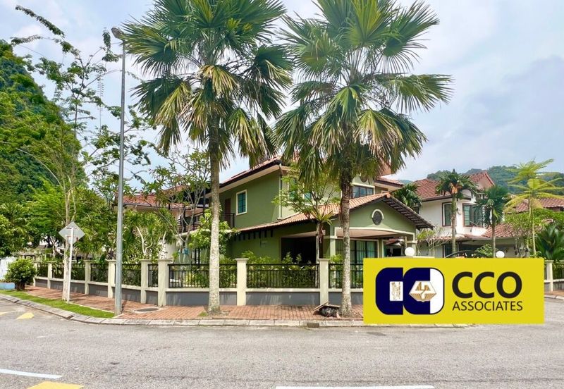 Lakeside Villas, Sunway City Ipoh - Spacious 2-Storey Bungalow Corner House