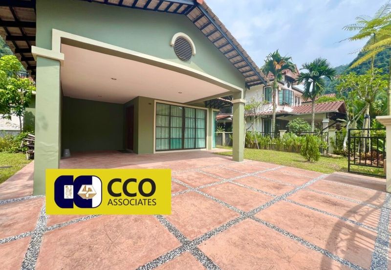 Lakeside Villas, Sunway City Ipoh - Spacious 2-Storey Bungalow Corner House