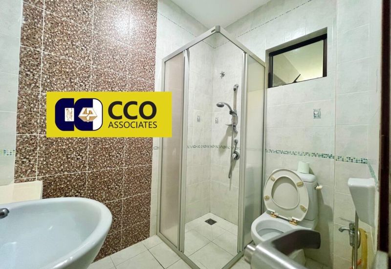 Lakeside Villas, Sunway City Ipoh - Spacious 2-Storey Bungalow Corner House