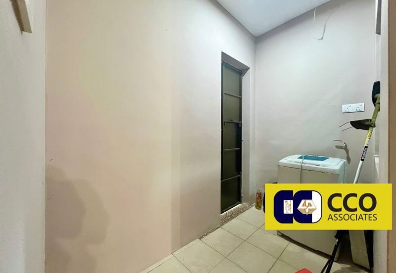 Lakeside Villas, Sunway City Ipoh - Spacious 2-Storey Bungalow Corner House