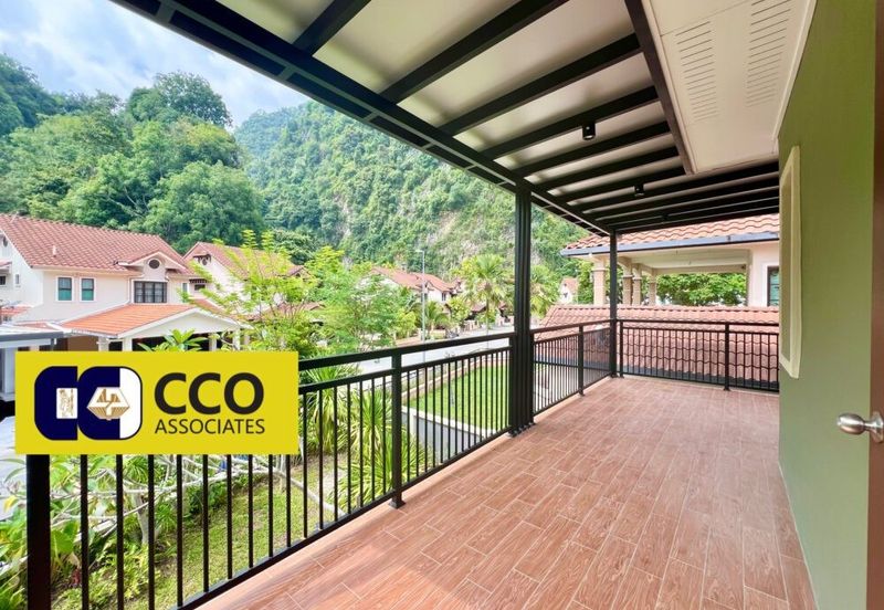 Lakeside Villas, Sunway City Ipoh - Spacious 2-Storey Bungalow Corner House