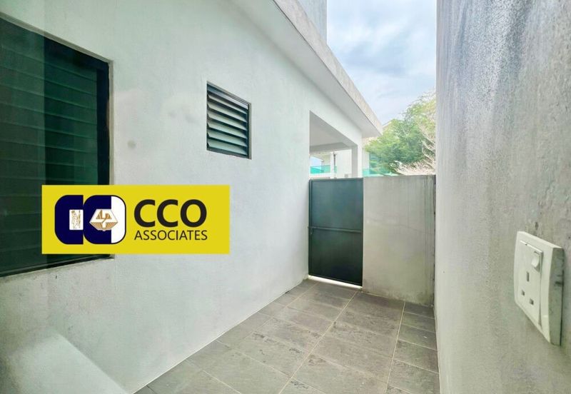 Taman Pengkalan Tiara