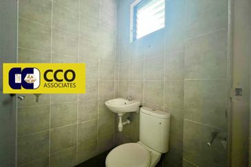 Taman Pengkalan Tiara