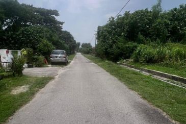 Buntong, Ipoh - Bungalow Lot / Residential Land (For Sale)