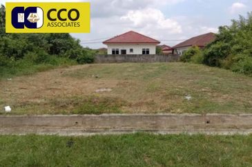 Buntong, Ipoh - Bungalow Lot / Residential Land (For Sale)