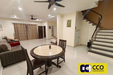 Taman Lapangan Hartamas Botani