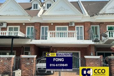 Taman Lapangan Hartamas Botani