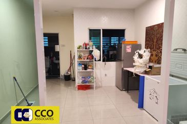 Taman Lapangan Hartamas Botani