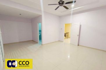 Taman Lapangan Hartamas Botani