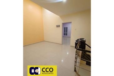 Taman Lapangan Hartamas Botani