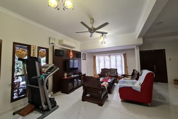 Pusat Bandar Putra Permai