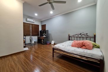 Pusat Bandar Putra Permai