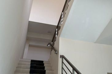 Kawasan Perindustrian Hi Tech 7