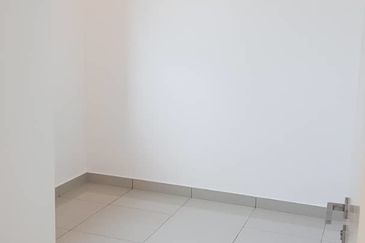 La Thea Residences @ 16 Sierra